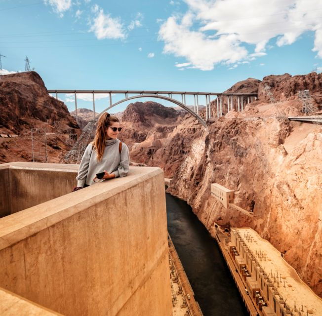 Las Vegas: Hoover Dam and Seven Magic Mountains Tour - Good To Know
