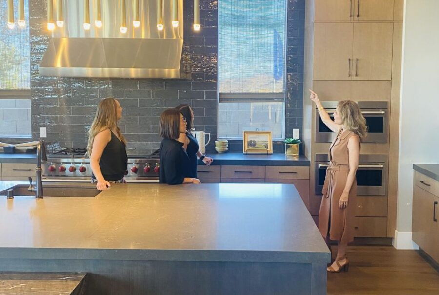 Las Vegas: Luxury Home Tour With Snacks and Drinks - Tour Details