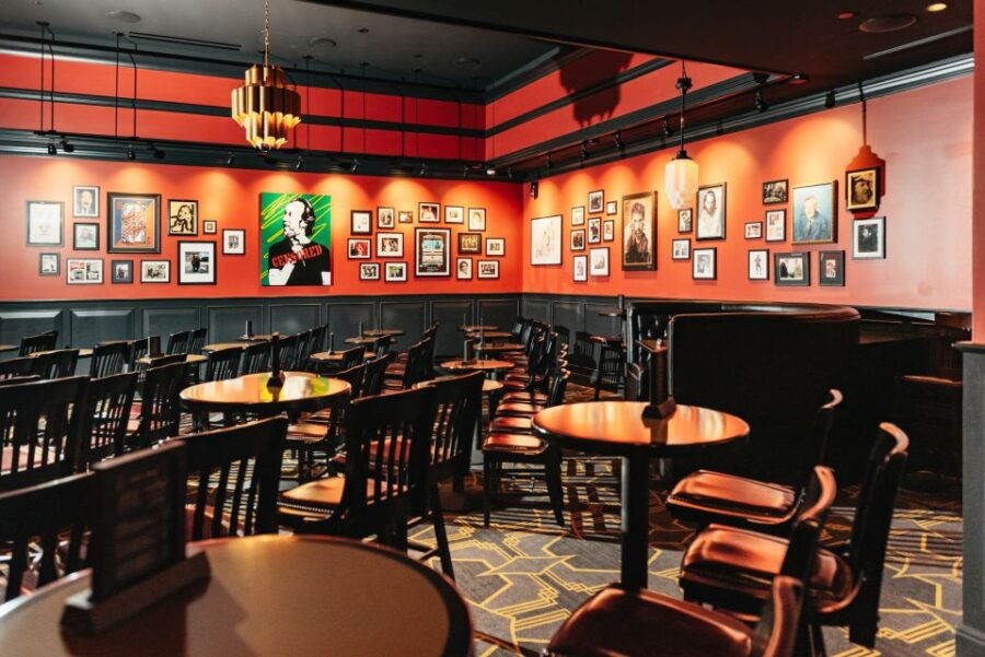 Las Vegas Strip: Brad Garrett's Comedy Club at MGM Grand - Good To Know