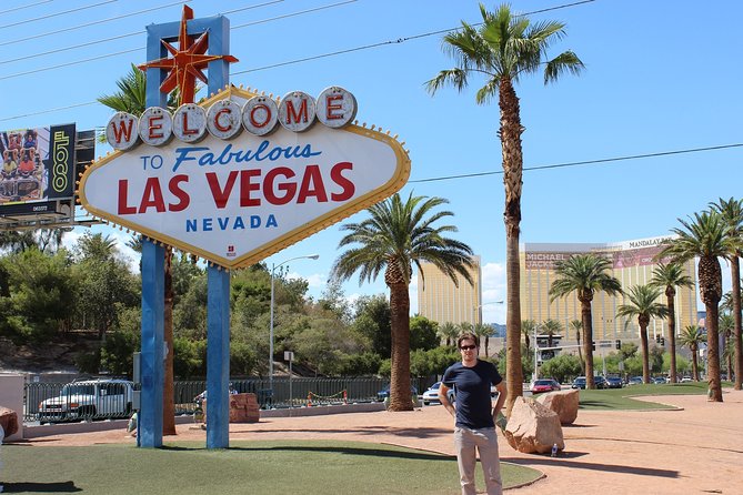 Las Vegas Strip or Fremont Street Semi-Professional Photo Session - Good To Know