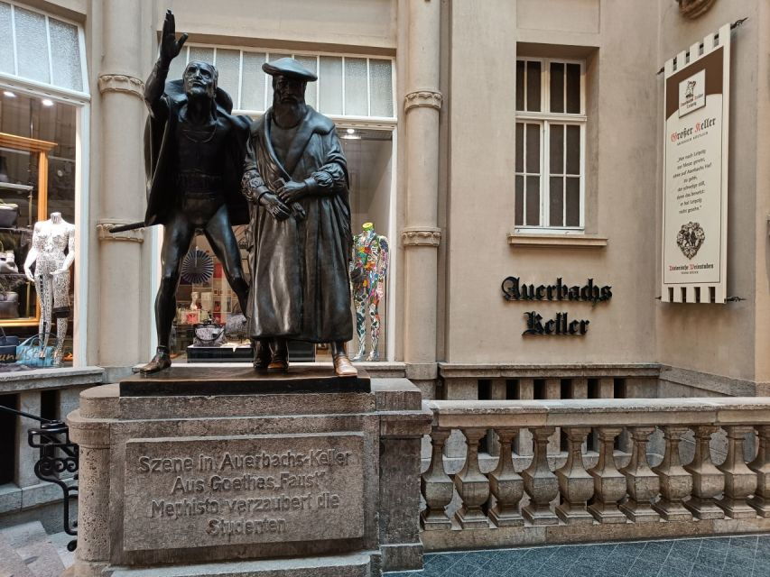 Leipzig: Smartphone Scavenger Hunt Sighteeing Tour - Good To Know