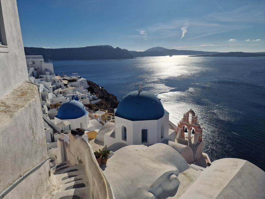 Let’s Explore The North Part of Santorini