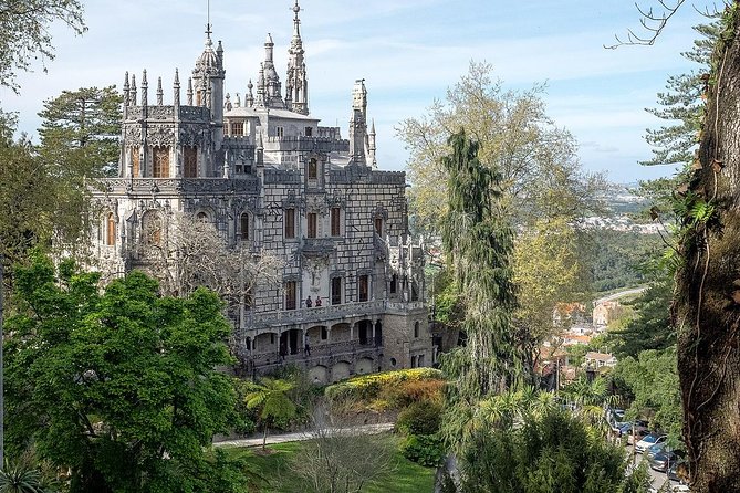 Lisbon Airport Transfer to Sintra or Cascais