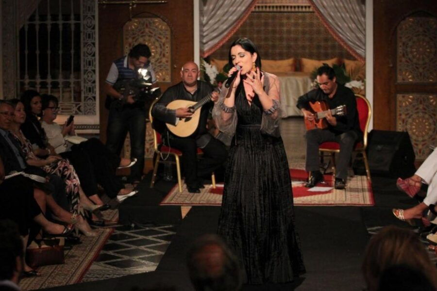 Lisbon: Authentic Fado Show, Dinner and Night Tour - Good To Know