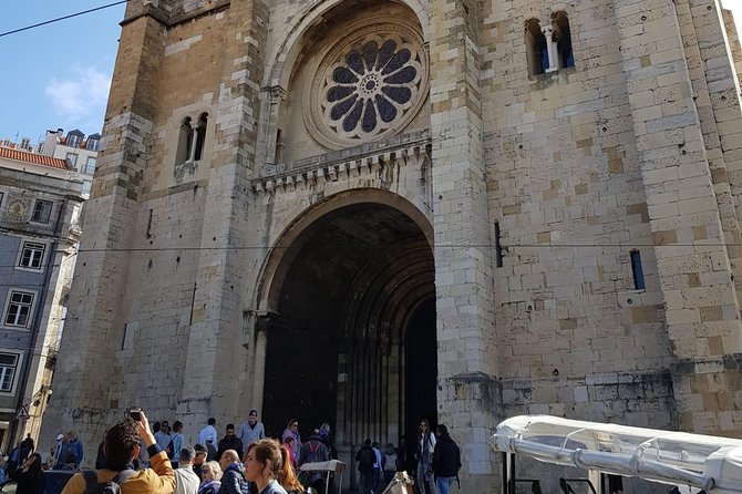 Lisbon City Tour 2 Hours (Máx 6 Pax) - Good To Know