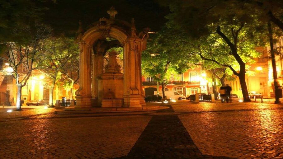 Lisbon: Evening City Tour With Dinner and Live Fado Show - Good To Know