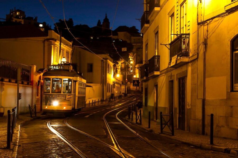 Lisbon: Fado Experience Private Tour - Good To Know