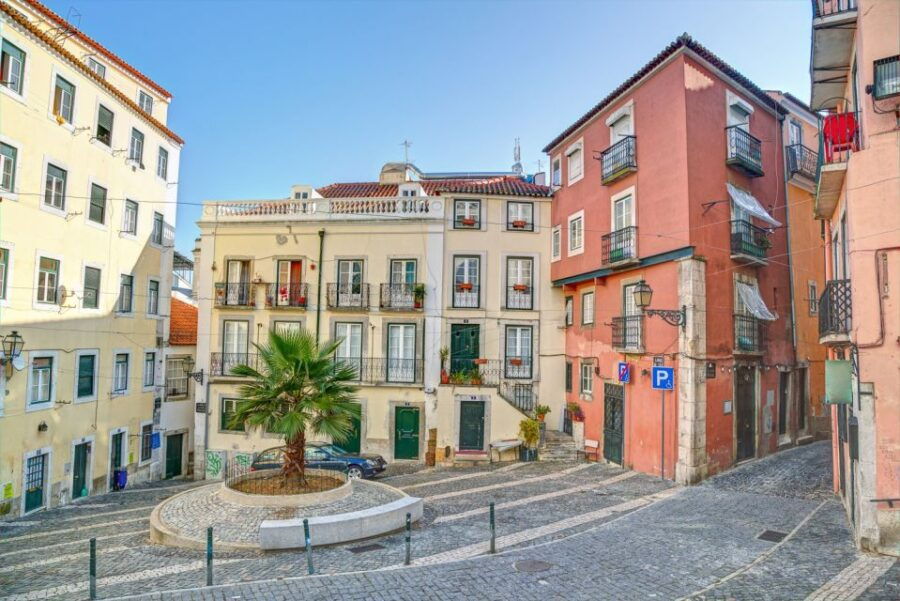 Lisbon: Full-Day Private Sightseeing Tour - Good To Know