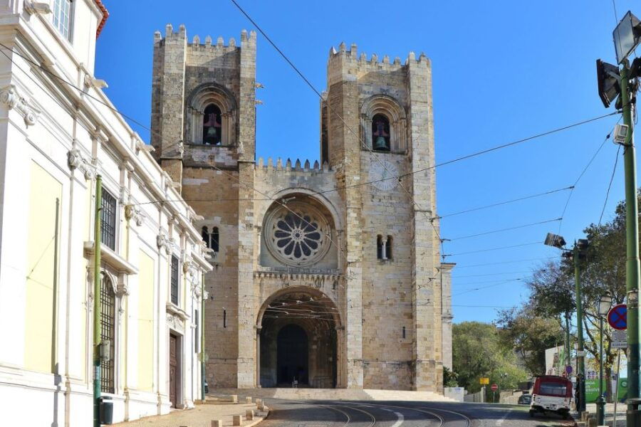 Lisbon: Full-Day Private Walking Sightseeing Tour - Good To Know