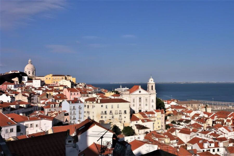 Lisbon: Old Town Private Walking Tour - Good To Know