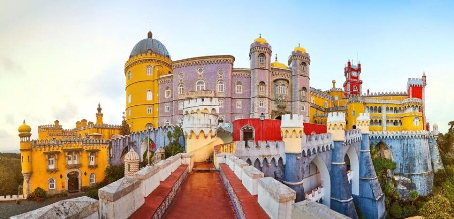 Lisbon: Pena Palace & Sintra Old Town - Private 5h Tour - Good To Know