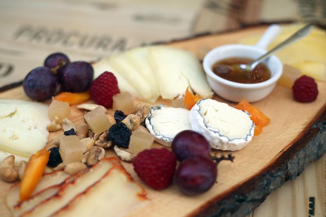 Lisbon Port Wine and Tapas Tasting - Good To Know