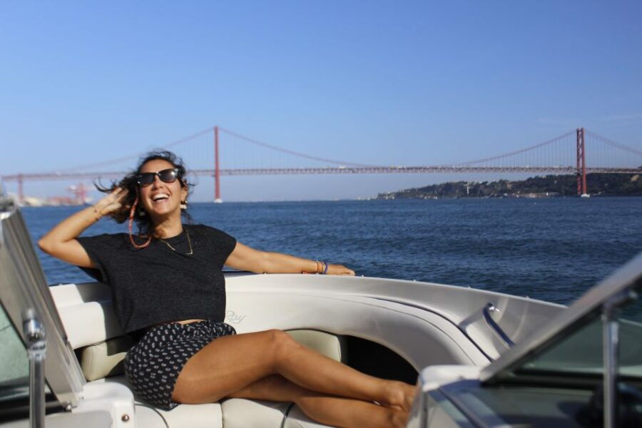 Lisbon: Private Boat Tour Welcome Drink & Snack - Good To Know