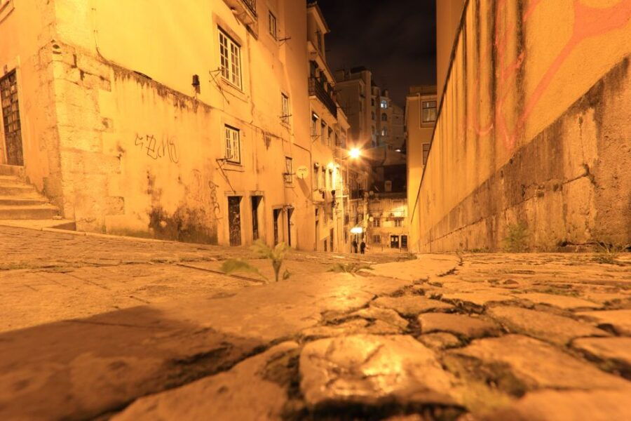 Lisbon: Private City Highlights Nighttime Tour With Transfer - Good To Know