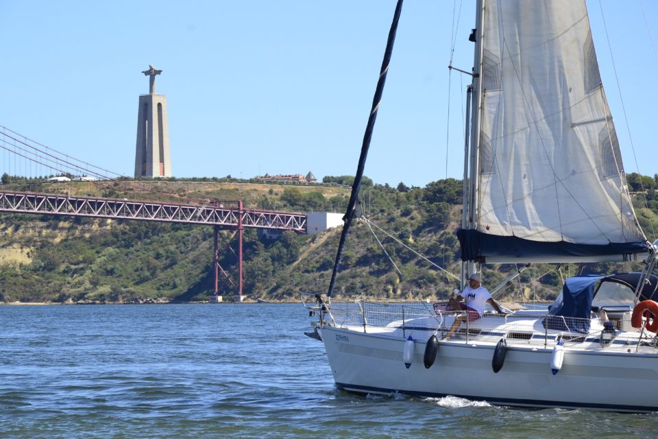 Lisbon: Private Sailboat Tour on Tagus River - Good To Know