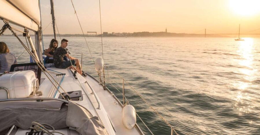 Lisbon: Private Sunset Cruise on the Tagus River With Drink - Good To Know