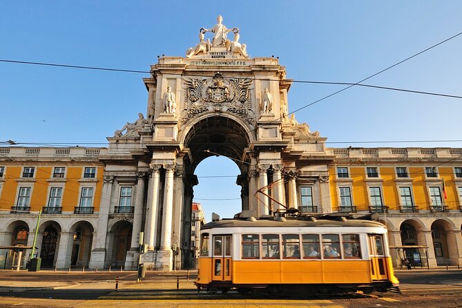 Lisbon Scavenger Hunt and Best Landmarks Self-Guided Tour - Good To Know