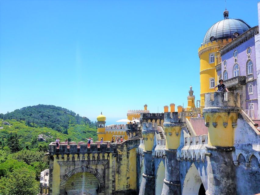 Lisbon: Sintra World Heritage & Cascais Village Private Tour - Good To Know