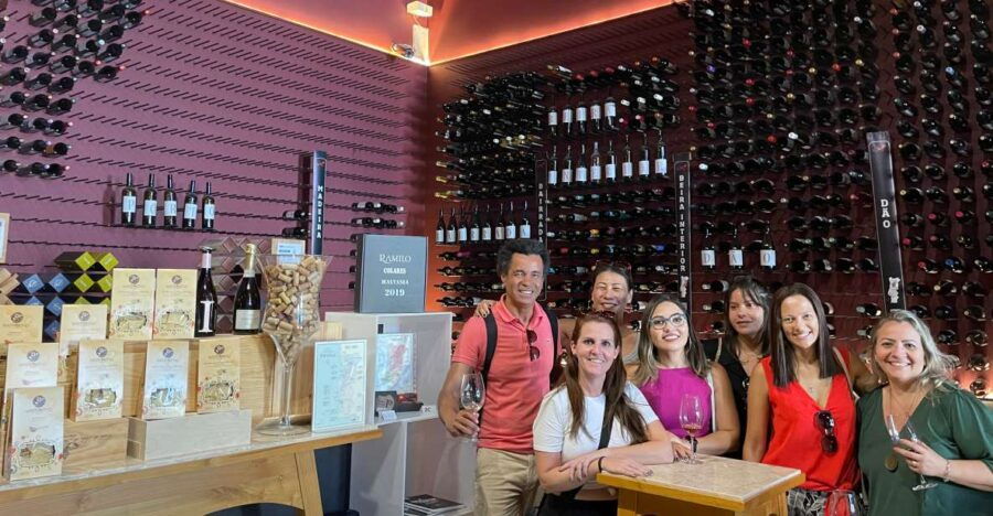 Lisbon: Traditional Food Tour With Wine Tasting - Good To Know