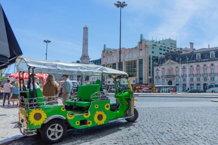 Lisbon Tuk-Tuk Tour 3 Food and Wine Tastings - Good To Know
