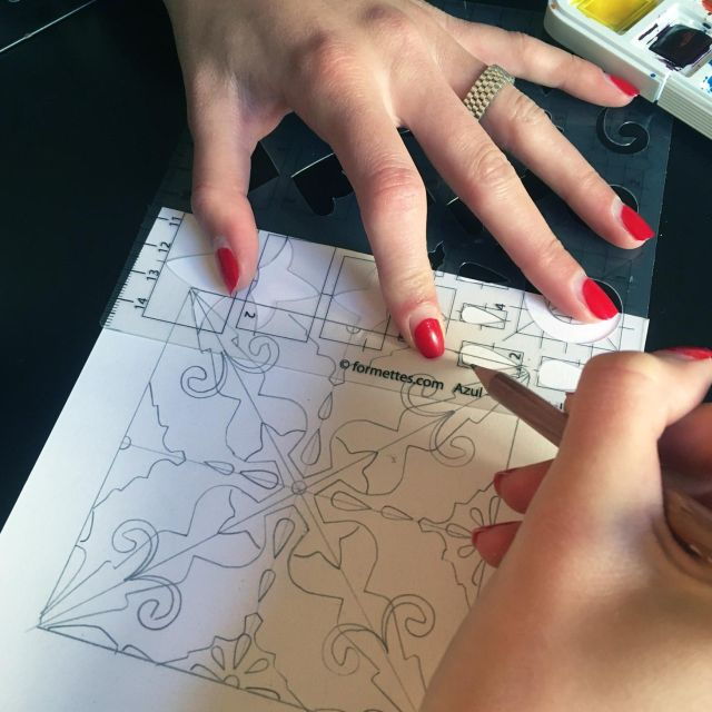 Lisbon:Azulejos'design/Create Your Own Tile - Good To Know