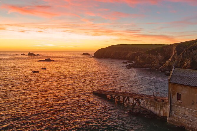 Lizard Point: A Self-Guided Photography Tour