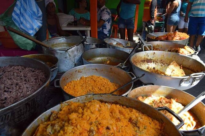 Local Immersion in the Bazurto Market