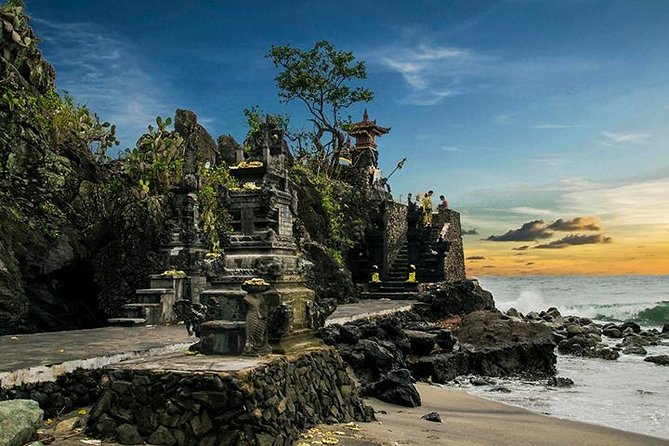 Lombok City Tour: Private Temple Tour With Lunch