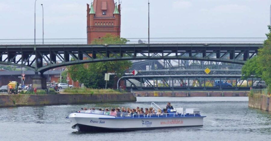 Lübeck: 1-Hour City Cruise in German - Good To Know