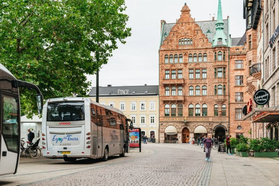 Lund & Malmö: Guided Tour of 2 Countries in One Day