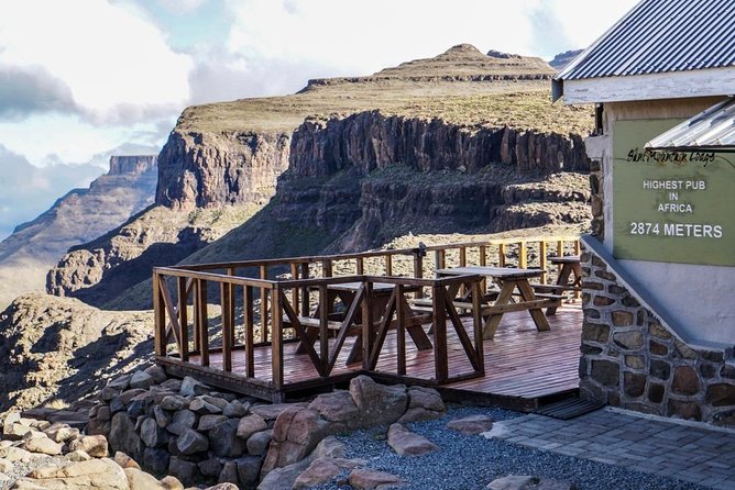 Luxury 5-Day Lesotho, Drakensberg & Safari Tour From Durban