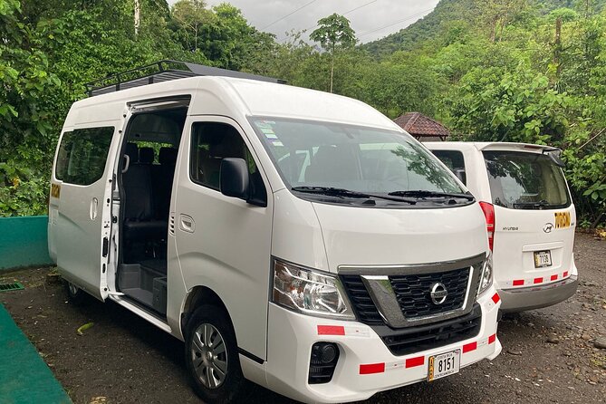 Luxury VIP Transfer: San Jose to Fortuna