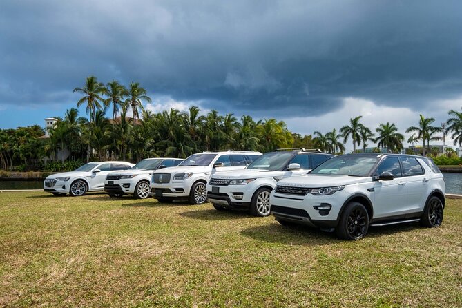 Luxury White Glove Chauffeur & Limo Service in Grand Cayman