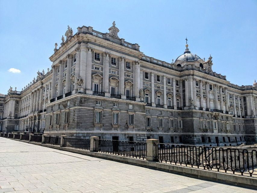 Madrid: Afternoon Royal Palace Tour With Skip-The-Line Entry - Good To Know