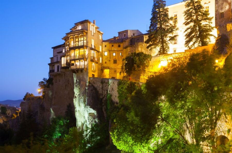 Madrid: Cuenca, Hanging Hauses and Cathedral Full-Day Trip - Good To Know