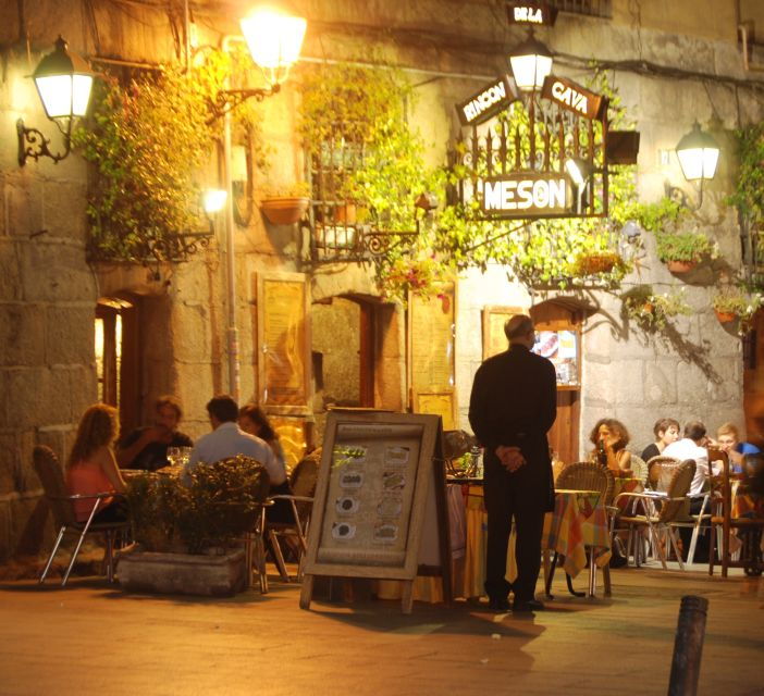 Madrid: Customized Night Tour With a Private Guide - Good To Know