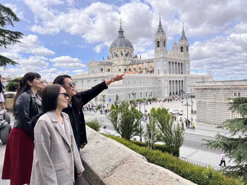 Madrid: Royal Palace & Habsburg Dynasty Small Group Tour - Good To Know
