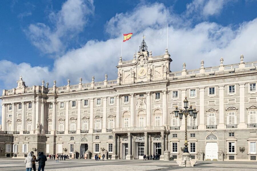 Madrid: Royal Palace Tour, Flamenco Show, & Tapas With Drink - Tour Details