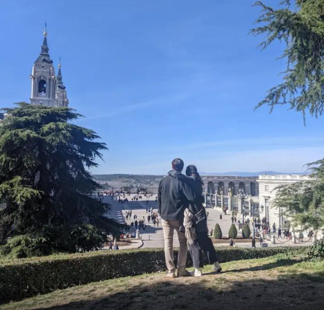 Madrid: Welcome to Madrid Guided Walking Tour - Good To Know