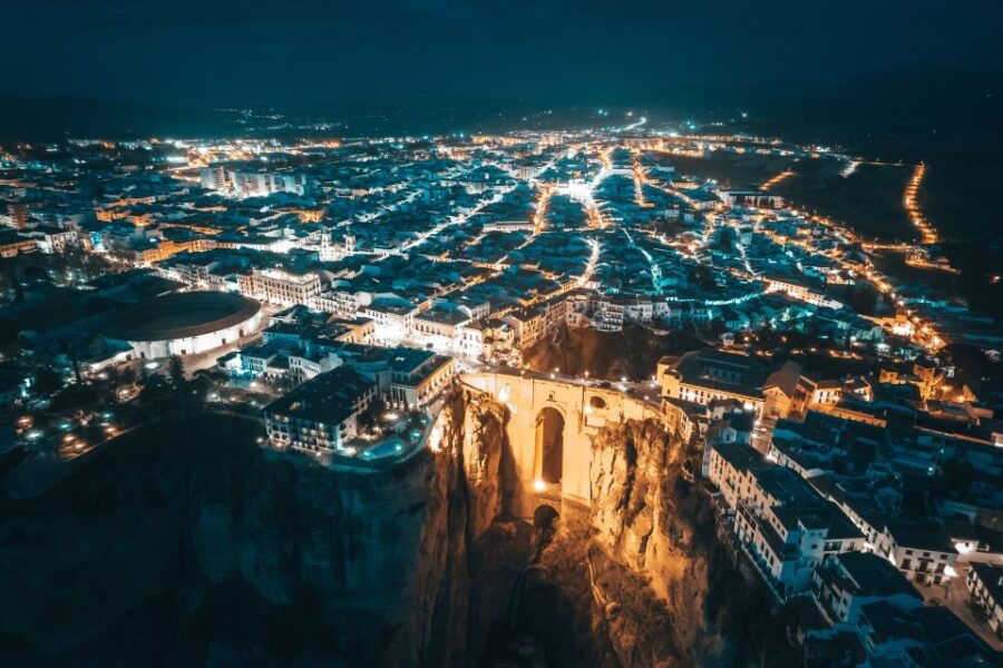 Málaga: Roman Theatre and Alcazaba Private Walking Tour - Good To Know