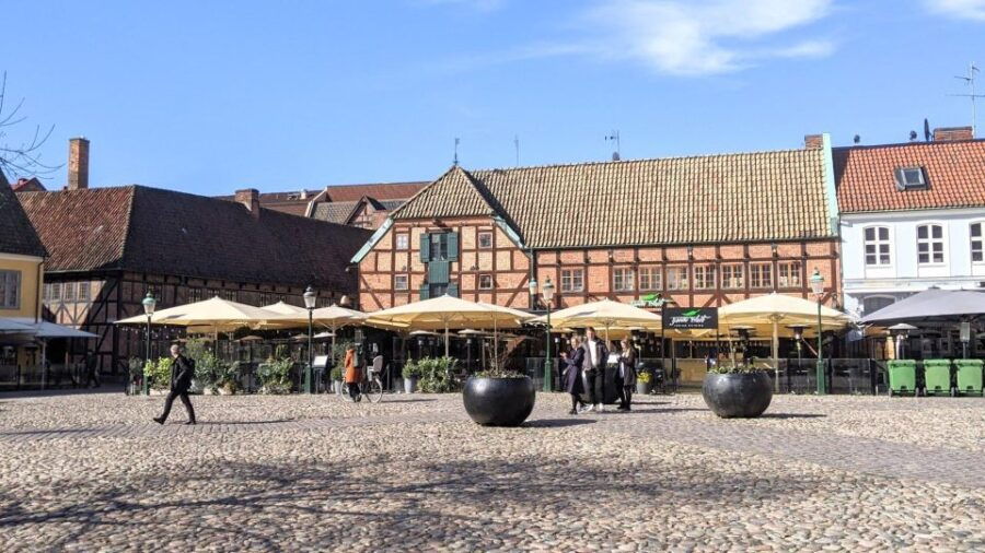 Malmö: Highlights Self-Guided Old Town Walking Tour