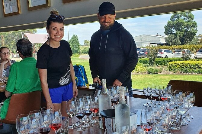 Mandoon Winery and Kayak Tour With Wine Tasting