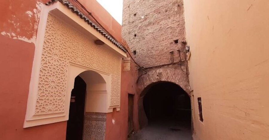 Marrakech: Authentic Moroccan Hammam Experience in Mouassine - Good To Know
