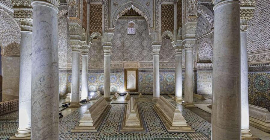 Marrakech: Bahia & Badi Palaces & Saadian Tombs Guided Tour - Good To Know