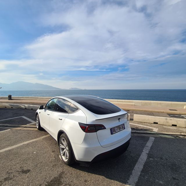 Marseille Airport: Private Transfer To/From Cassis