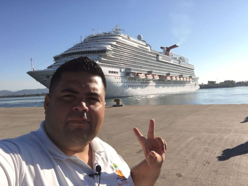 Mazatlan: Private Van for 5 to 17 People