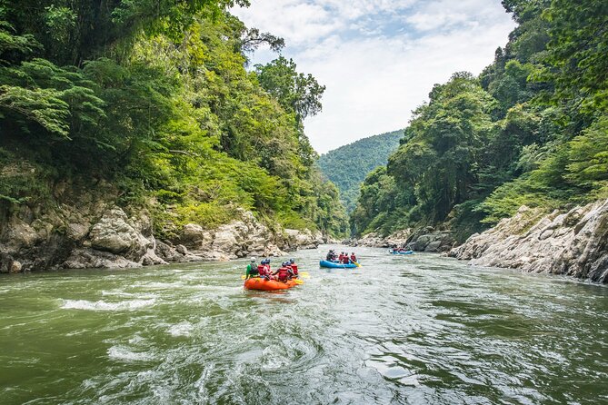 Medellin to Rio Verde 2-Day Hiking, Rafting, and Camping Tour - Medellín