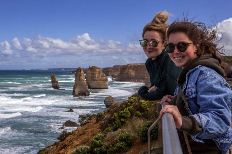 Melbourne: Great Ocean Road & Wildlife Tour for Backpackers - Good To Know