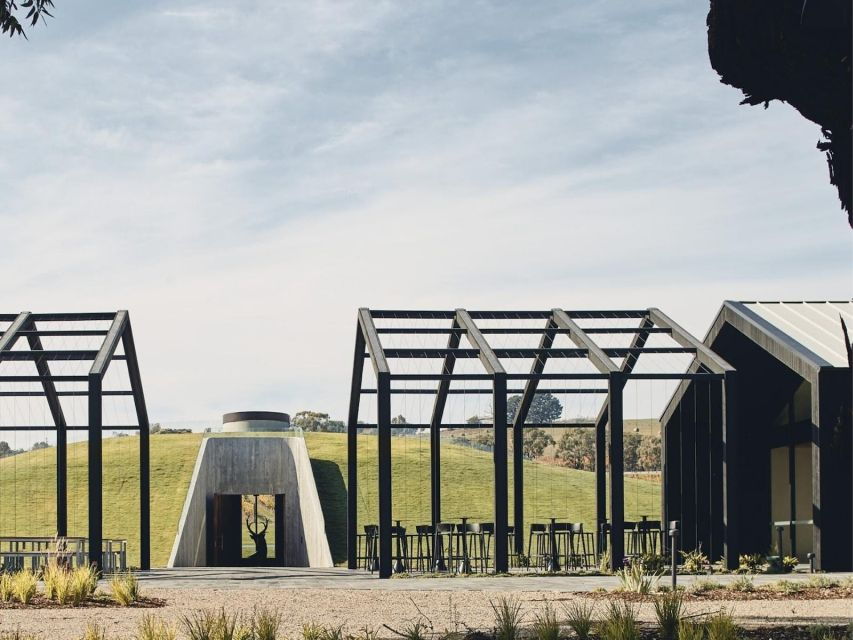 Melbourne: Helicopter, Wine Tasting & Lunch in Yarra Valley - Good To Know