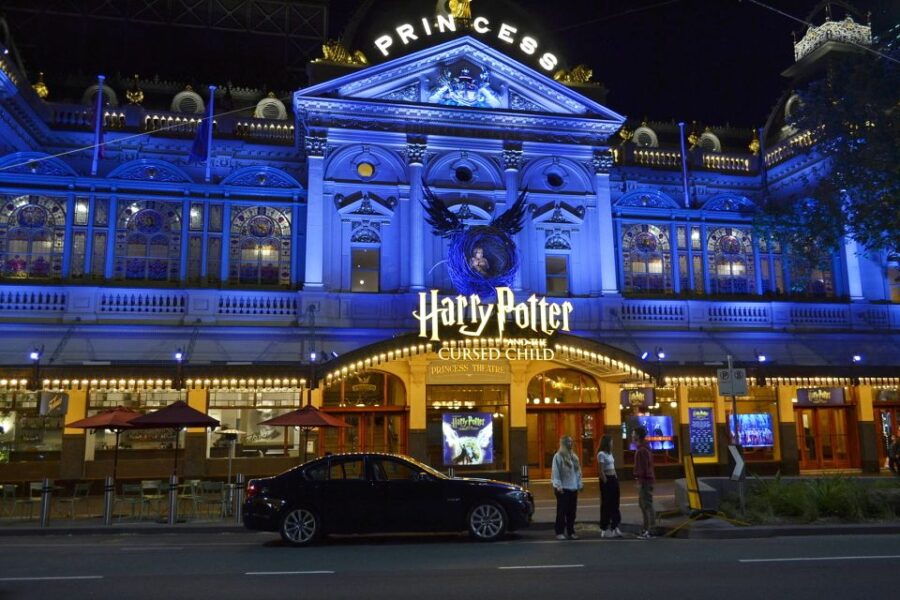 Melbourne: Nighttime Private City Tour With Transfer & Stops - Tour Highlights